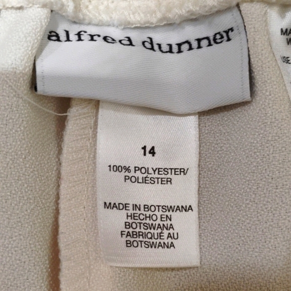 Dunner Elegant Ivory Trousers - Picture 14 of 16